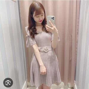 Evelyn Knit Frilly Round Neck One Piece Dress with Pearl Belt